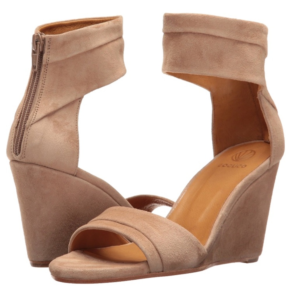BRAND NEW Coclico Jal Wedge Sandal